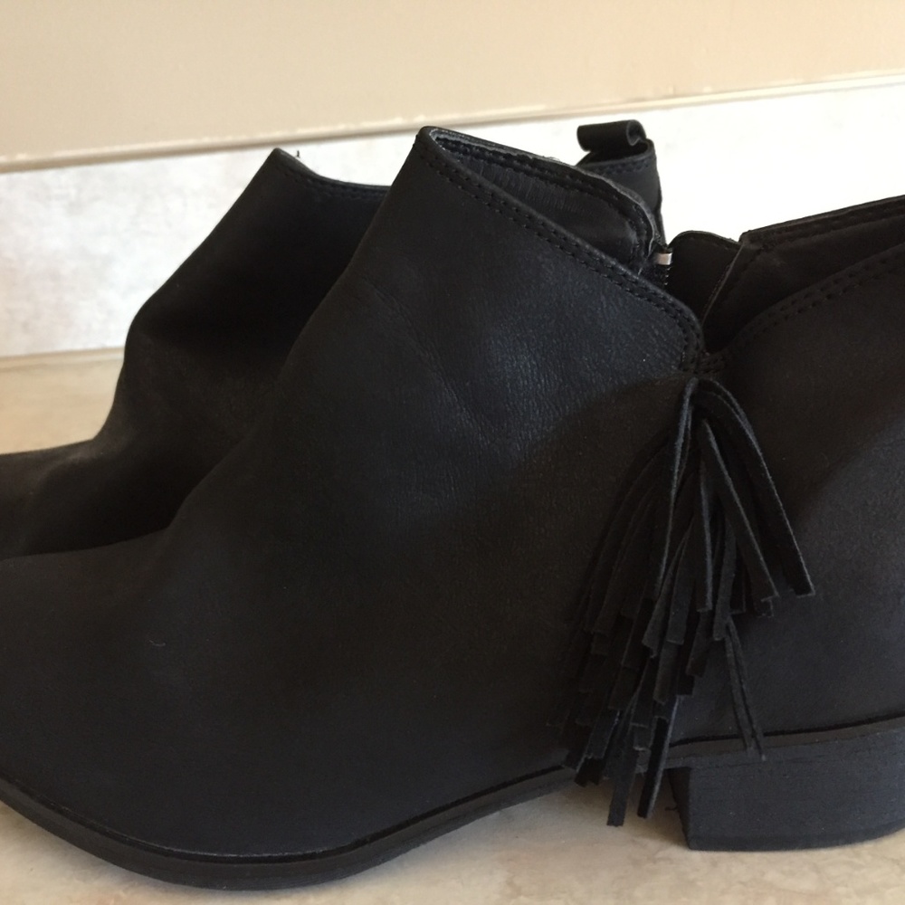 American Rag Fringe Detailed Women's Boots